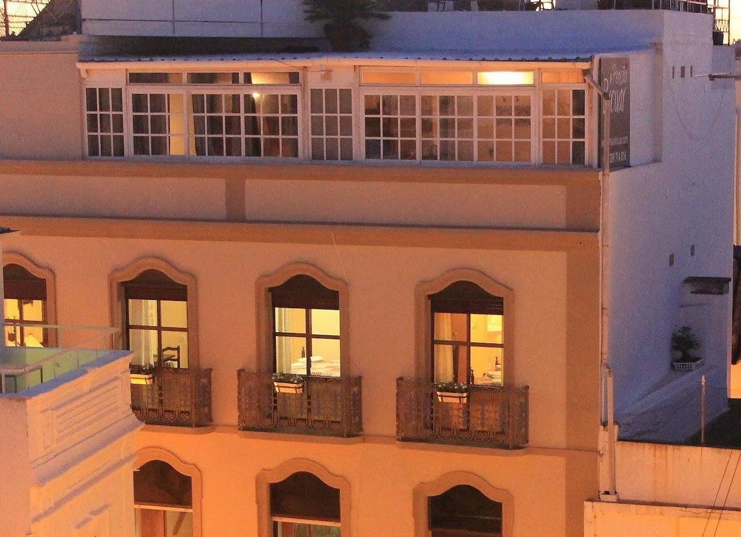 Guest house Al - Alojamento Local Pension Bicuar Olhao